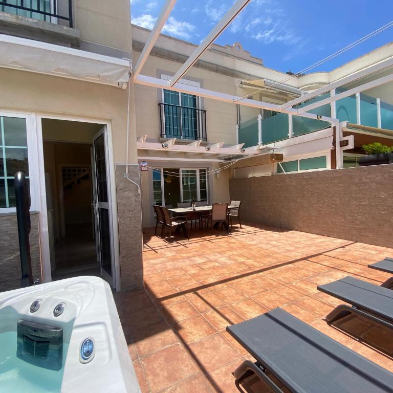 Luxurious Duplex Holiday House with Private Jacuzzi in Puerto Rico - Casa - 27