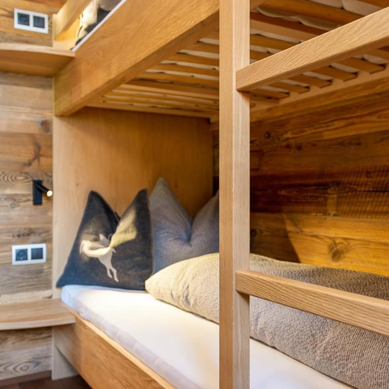 Rodererhof - Three-Bedroom Apartment - 4