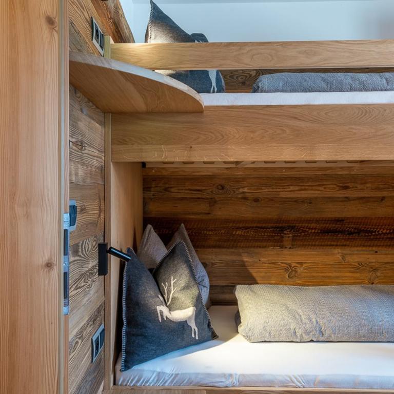 Rodererhof - Three-Bedroom Apartment - 13