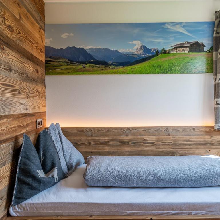 Rodererhof - Three-Bedroom Apartment - 20