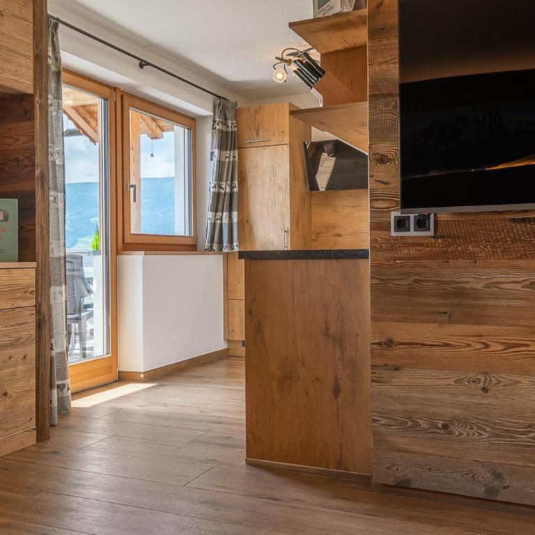 Rodererhof - Three-Bedroom Apartment - 22
