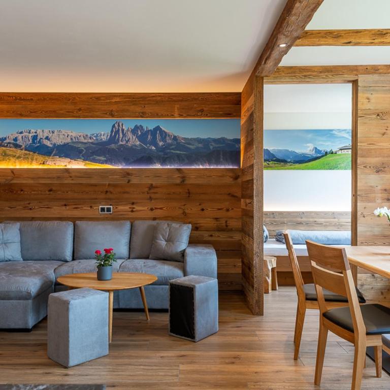 Rodererhof - Three-Bedroom Apartment - 25