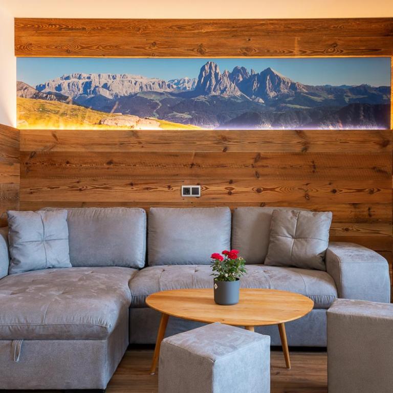 Rodererhof - Three-Bedroom Apartment - 32