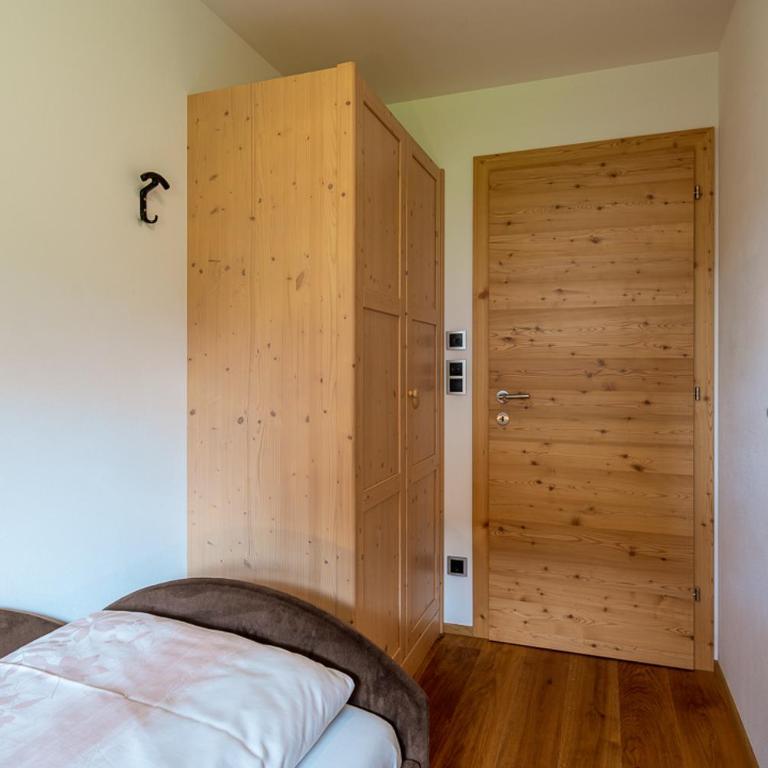 Rodererhof - Three-Bedroom Apartment - 44