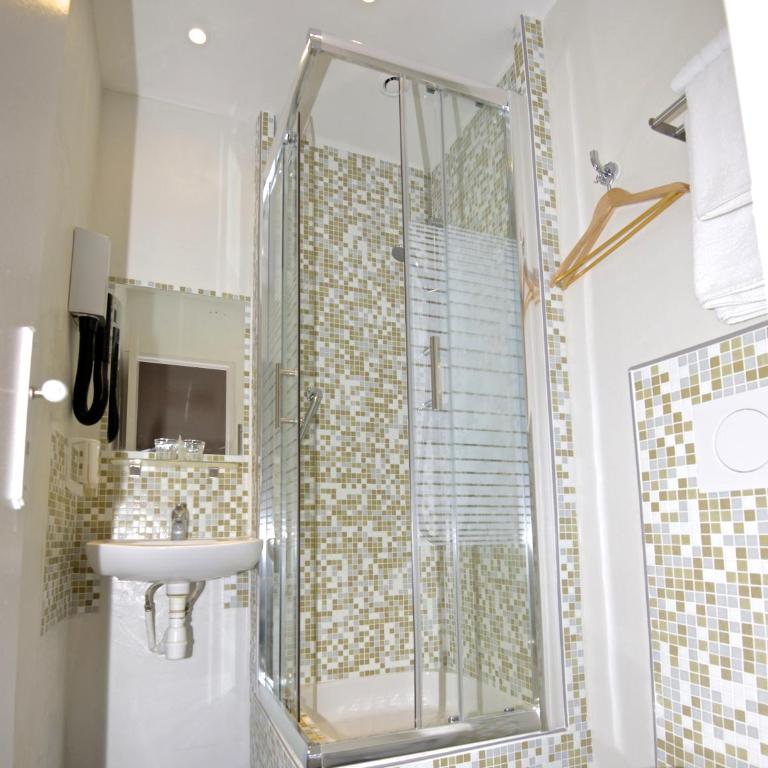 Hotel Select - Chambre Simple Économique - 1