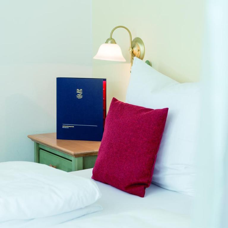 Hotel am Schloss - Double Room with Balcony - 3