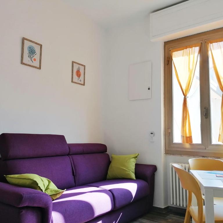 Mari Urbani - One-Bedroom Apartment - 5