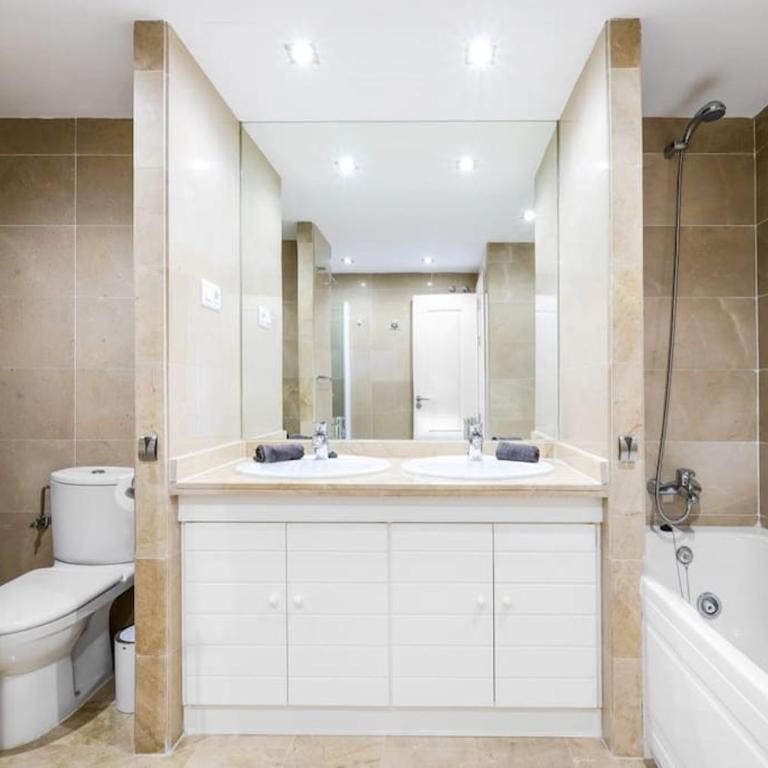 Apartamento de standing en Golf Garden Miraflores - Apartamento de 3 dormitorios - 26
