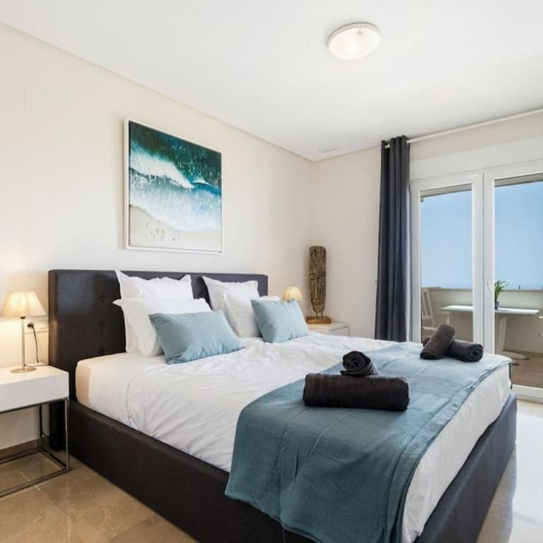 Apartamento de standing en Golf Garden Miraflores - Apartamento de 3 dormitorios - 23