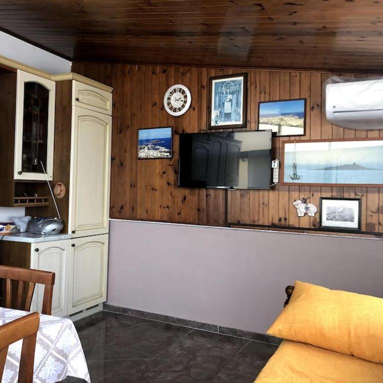 La casa di Maria - Appartamento con 2 Camere da Letto - 2