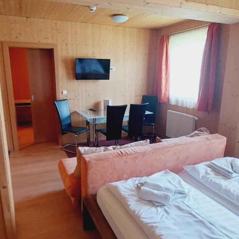 Grebenzenblick - Camera Familiare con Bagno Privato - 10