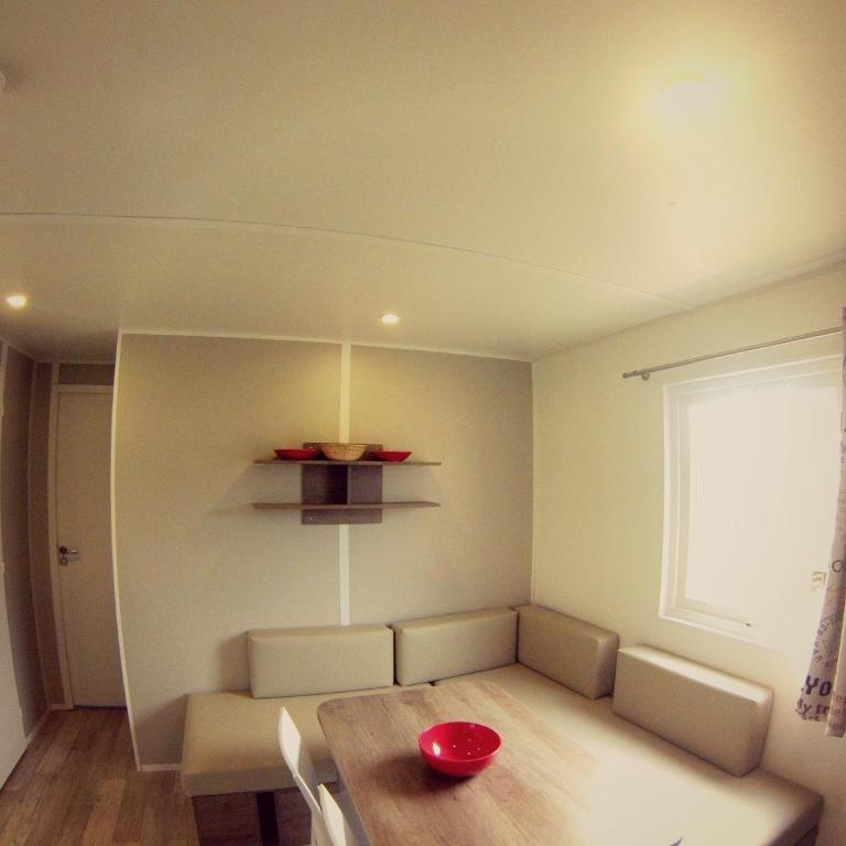 Village vacances & camping de Gruissan - Cottage Familial 4 personnes - 2