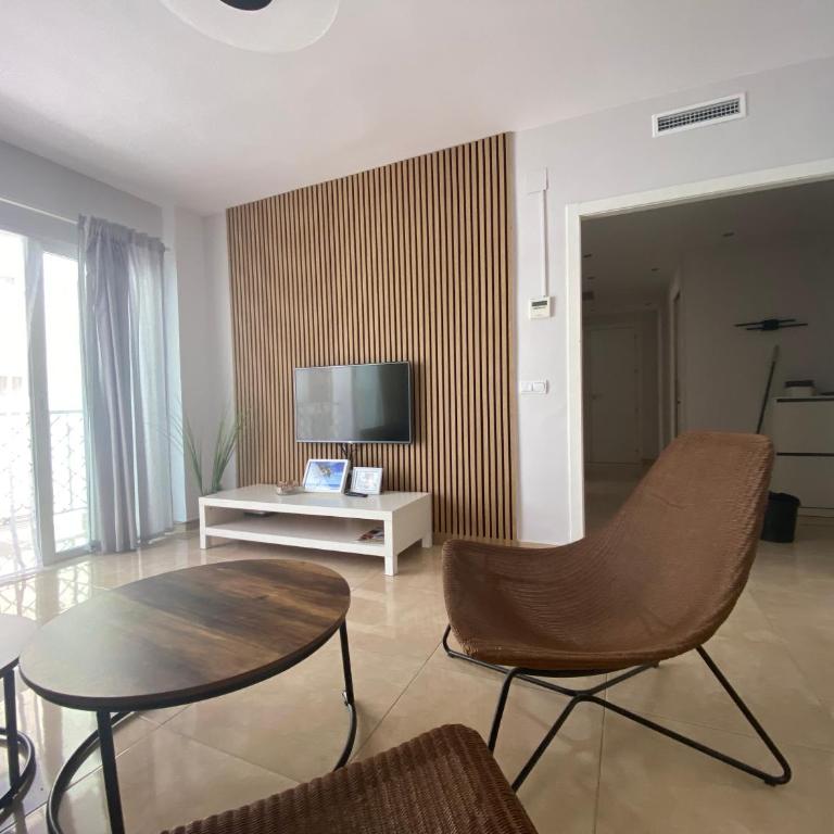 Apartment Delfin - Three-Bedroom Apartment - 4