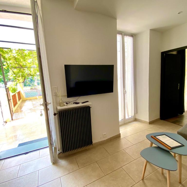 Appartement terrasse vue lac - Appartement 3 Chambres - 28