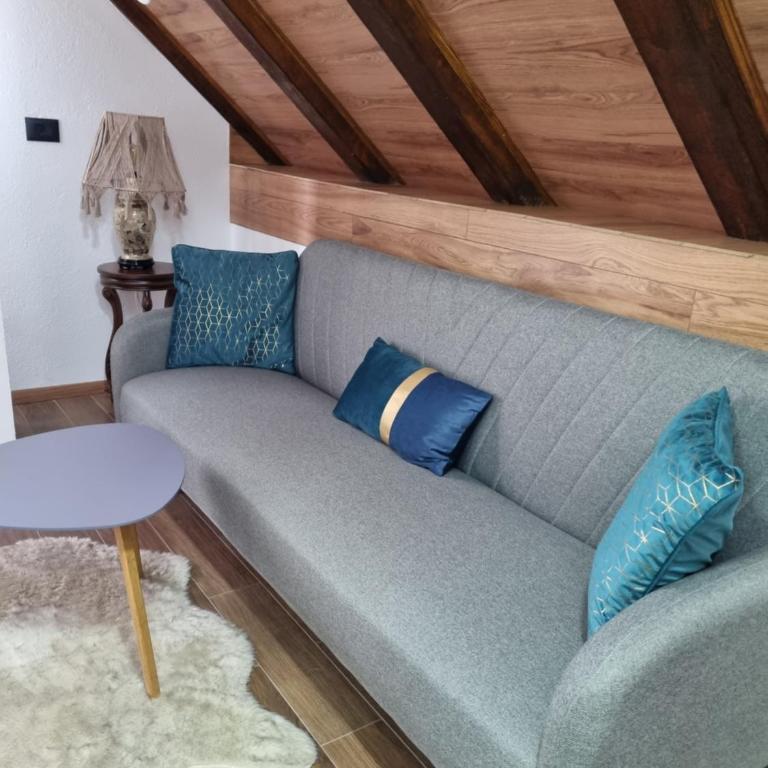 Apartments-Rooms Stara Varos - Two-Bedroom Apartment - 3