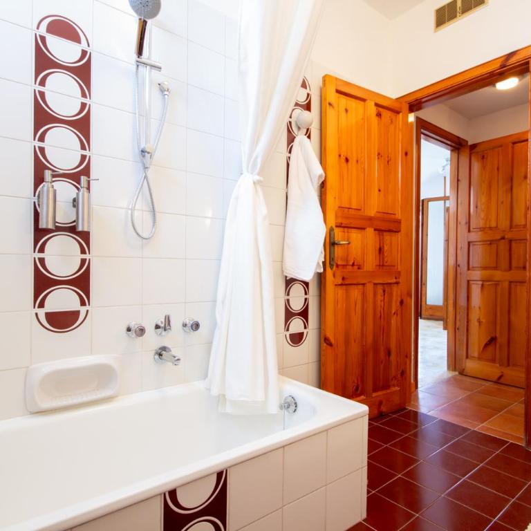 Il Giardino dei Tramonti di Ulisse - Three-Bedroom Apartment - 40