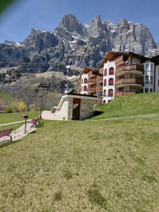 Château 12 - Appartamento con Balcone - 4