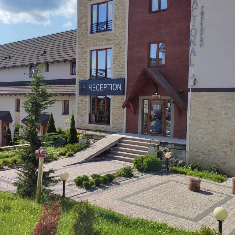 Kopaonik Milmari Spa and Wellness Wooden Horn S21 - Deluxe Apartment - 18