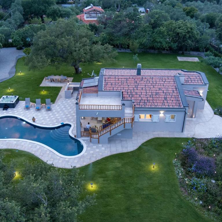 Golden Root San Teodoro - Villa con Piscina Privata - 6