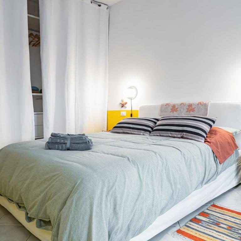 GuestHost - La Spezia Central Apartment - near the Station - One-Bedroom Apartment - 10
