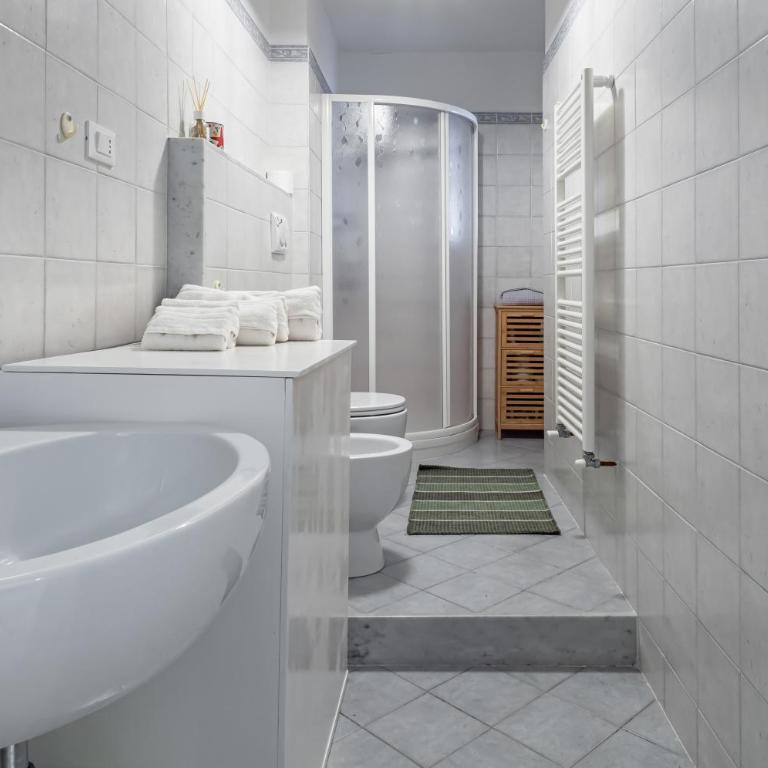 GuestHost - La Spezia Central Apartment - near the Station - One-Bedroom Apartment - 11