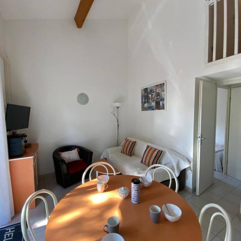 Pavillon T3 mezzanine, piscine, parking, Beau Soleil, Narbonne Plage - Maison 2 Chambres - 8