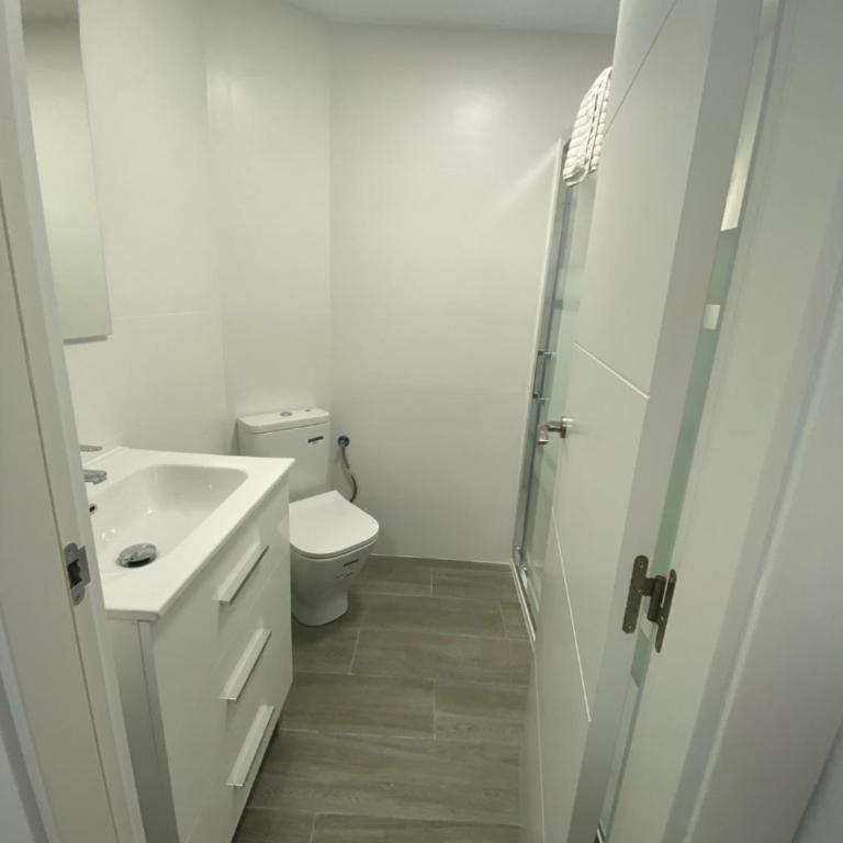 APARTAMENTO TORRE LEVANTE 2 HABITACIONES - Two-Bedroom Apartment - 9