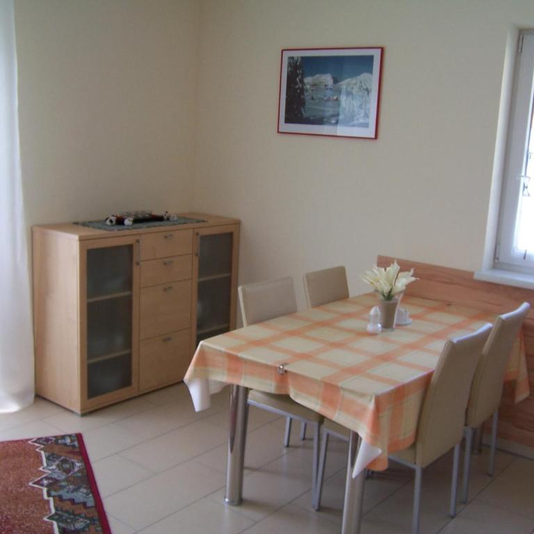LANDHAUS JASMIN ausgezeichnet mit 4 Kristallen - FW Grimmingblick - Apartment mit Balkon - 21