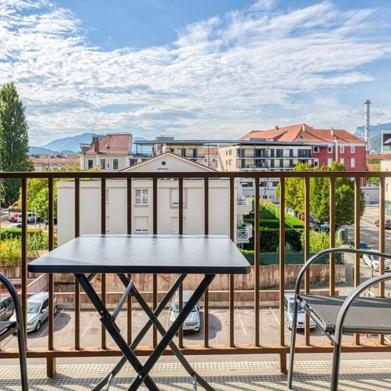 Haut standing, 4 ch dont 2 sdb privé, clim, fibre - Appartamento con Balcone - 50