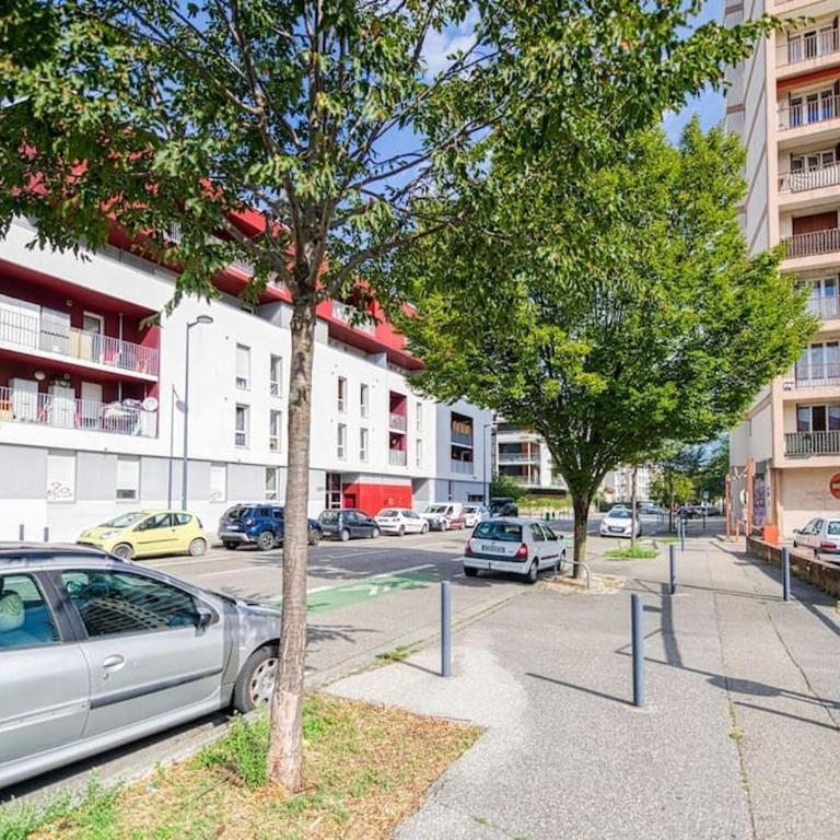 Haut standing, 4 ch dont 2 sdb privé, clim, fibre - Appartamento con Balcone - 54