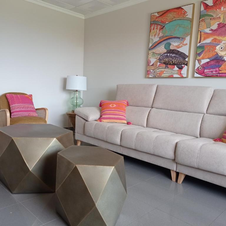 Rochas hotel entero - Villa - 25