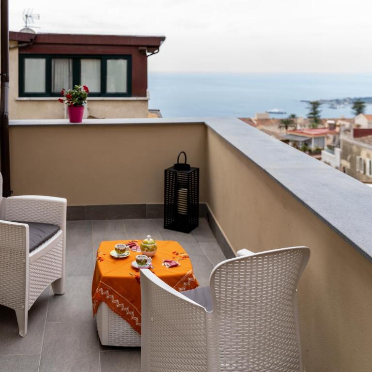 Humboldt Luxury Rooms Taormina - Double Room with Terrace - 16