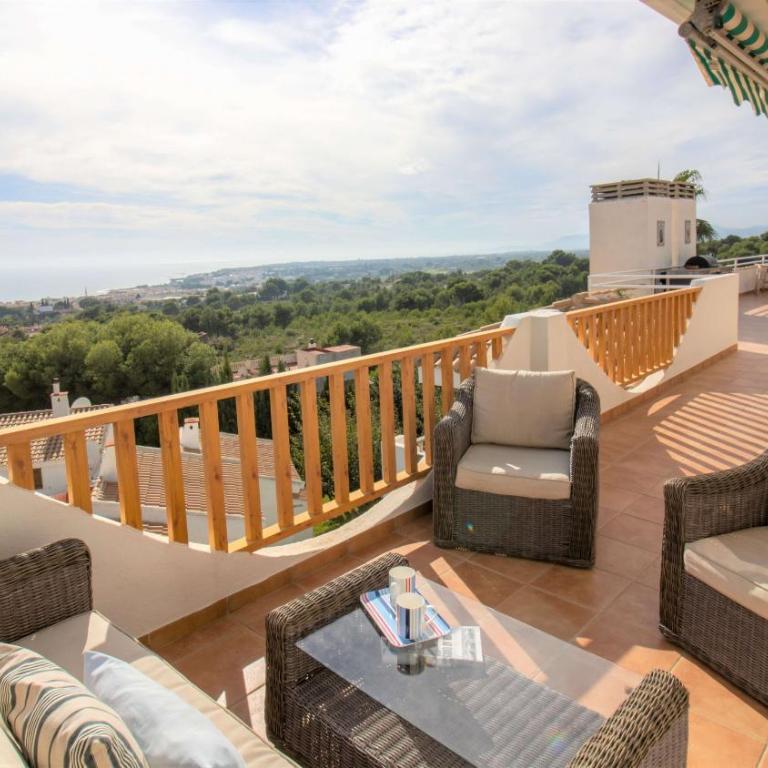 LUXURY Atico con terraza, BBQ y vistas increibles ALBERT VILLAS - Apartamento con vistas al mar - 1