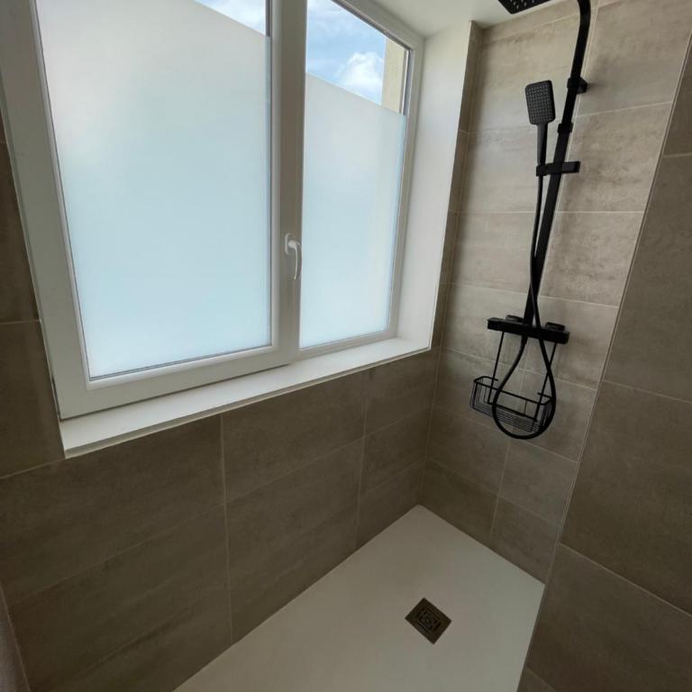 Emeraude YourHostHelper - Appartement 2 Chambres - 5