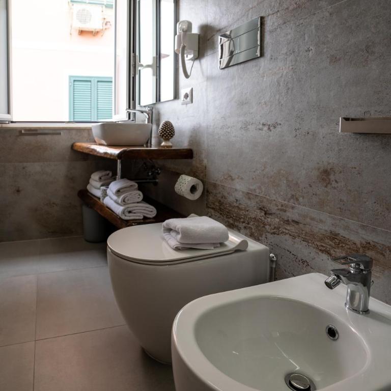 Humboldt Luxury Rooms Taormina - Double Room with Terrace - 8