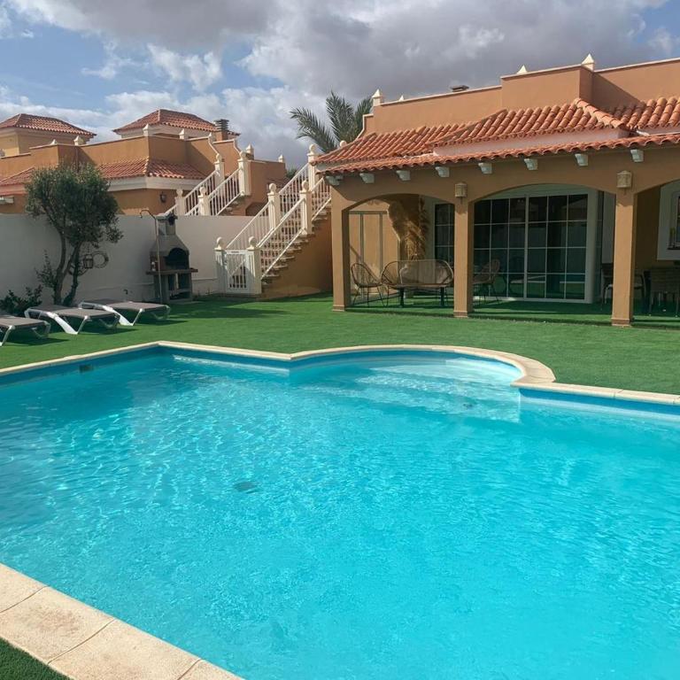 Villa La Hubara - Three-Bedroom Villa - 23