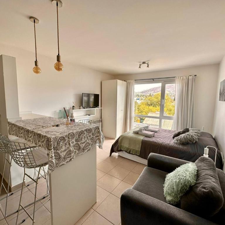 BettyStudio, cálido, centrico c/ vista a los Cerros - Apartamento de 1 dormitorio - 17