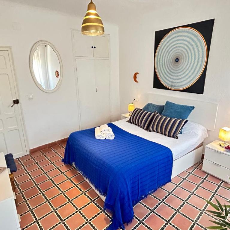 Cozy Town House With Terrace and Free Wifi - Casa de 2 dormitorios - 8