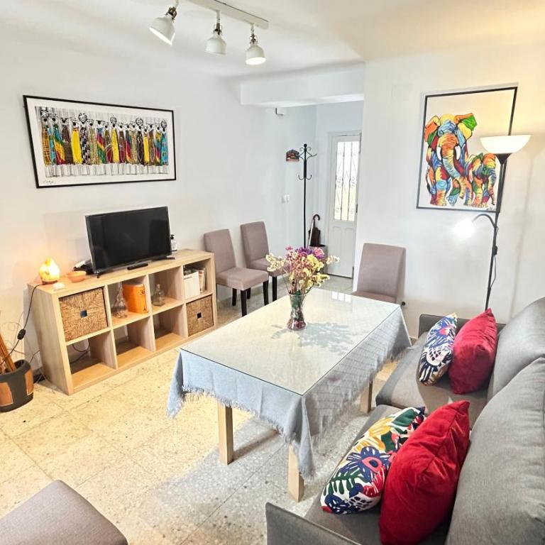 Cozy Town House With Terrace and Free Wifi - Casa de 2 dormitorios - 3