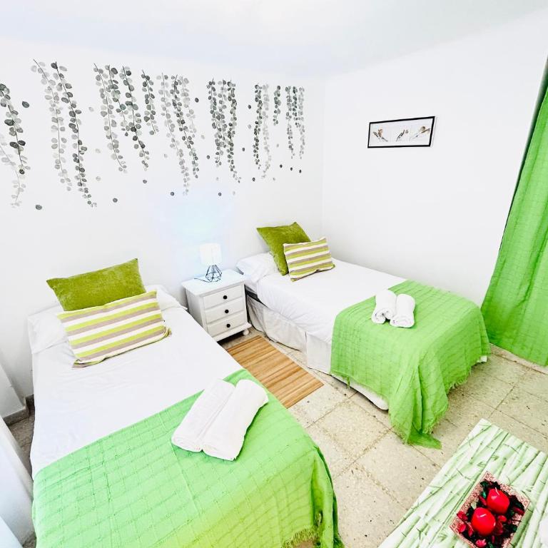 Cozy Town House With Terrace and Free Wifi - Casa de 2 dormitorios - 18