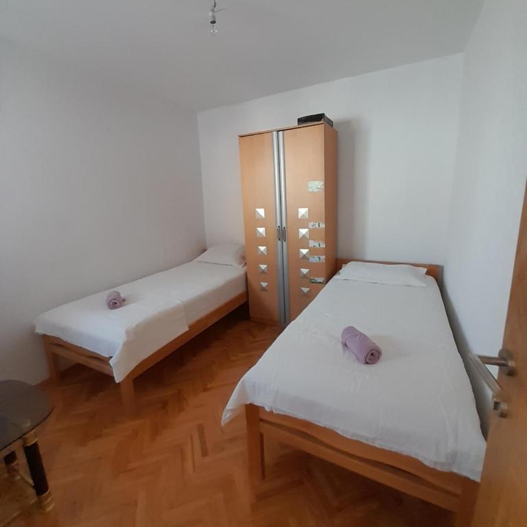 VM Apartments - Two-Bedroom Apartment - 2