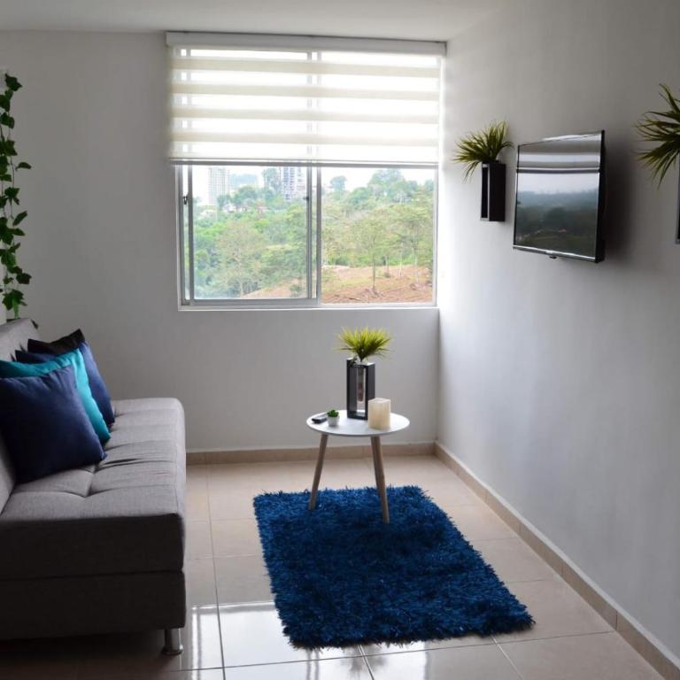 Espectaculares Apartamentos con Piscina - Apartamento de 2 dormitorios - 2