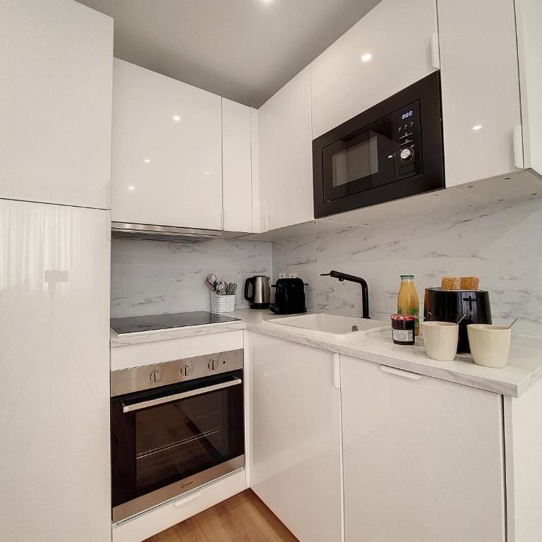 Nestor&Jeeves - COEUR RIVIERA - City Center - Near Beach - Appartement 1 Chambre - 4