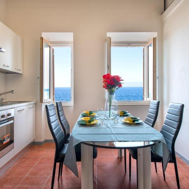 Panoramic Bastioni Sea View - Two-Bedroom Apartment - 14