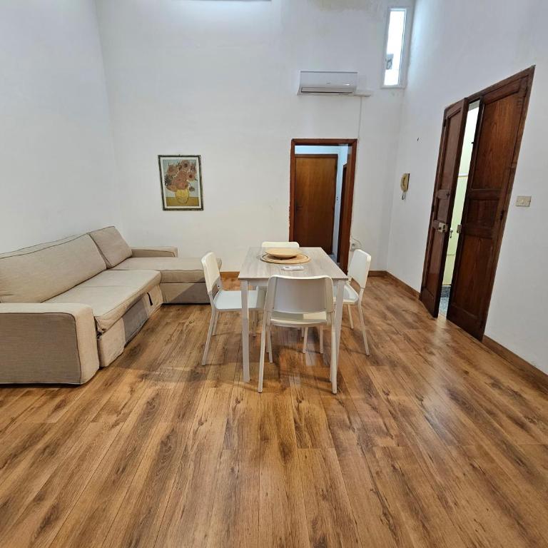 Residenze Azul - Via Brindisi-Udine - Appartamento con 2 Camere da Letto - 2