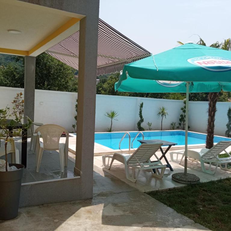 House with pool - Mitrovic - Two-Bedroom Villa - 11