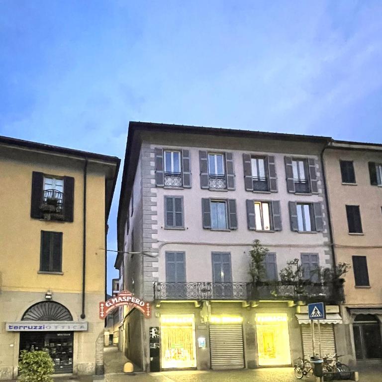 PortaTorre Suite, a Charming apartment in the Heart of Como, Free Private Parking, Air Conditioning - Appartamento Loft con 1 Camera da Letto - 39