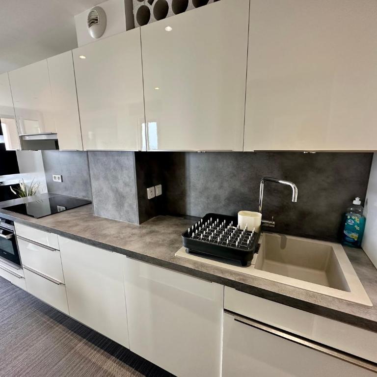 Beau T2 avec terrasse vue mer - Appartement 1 Chambre - 8