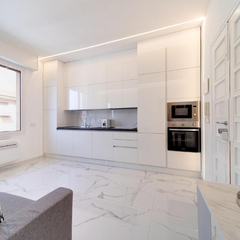 [Suite Aurora] Luxury in the center of Sanremo - Appartamento con 1 Camera da Letto - 8