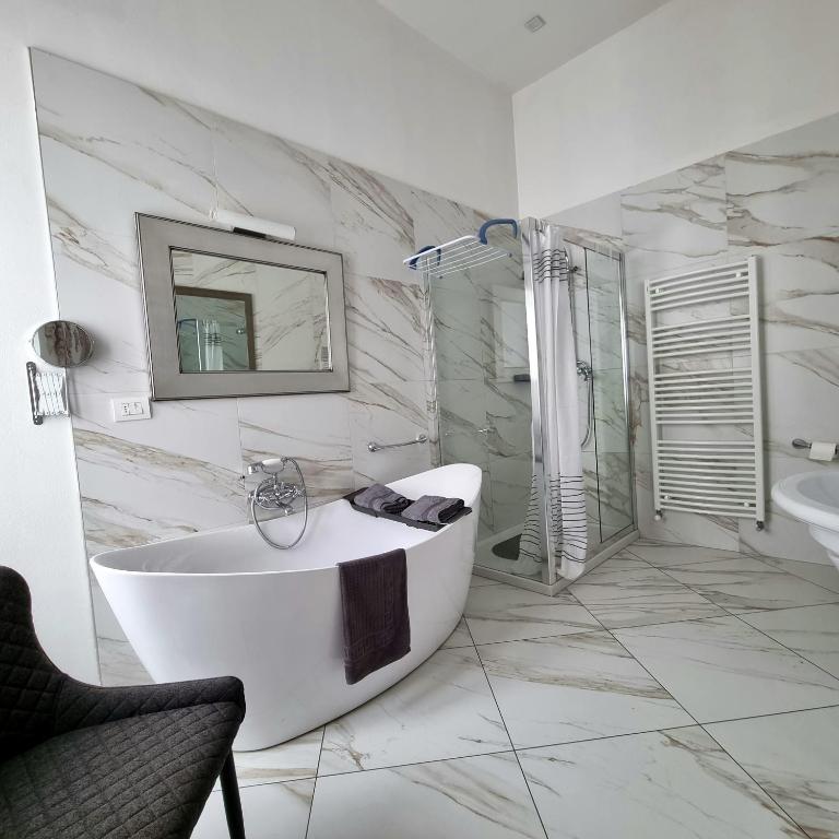 1Dest - Living The Dream - Loft - 10